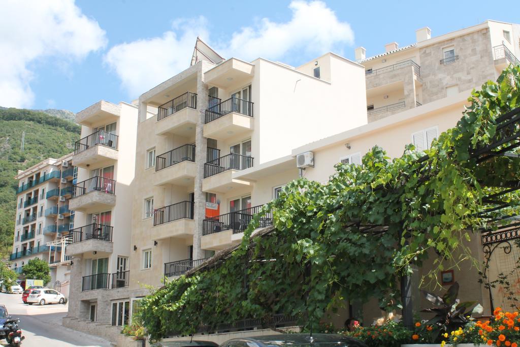 Guest House Przno Bay Sveti Stefan Buitenkant foto