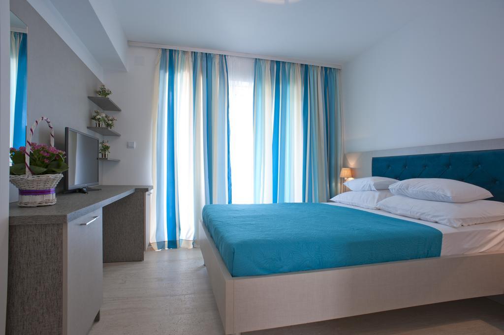 Guest House Przno Bay Sveti Stefan Buitenkant foto