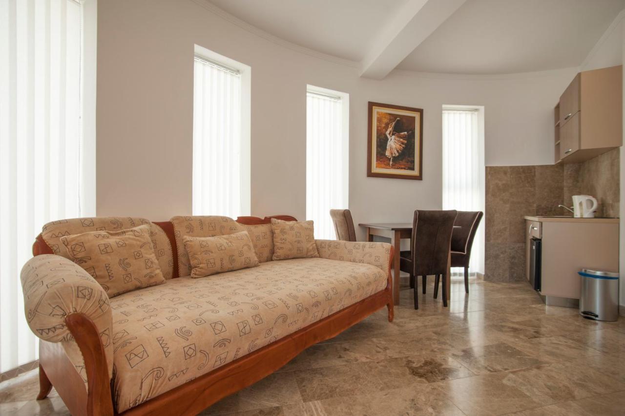 Guest House Przno Bay Sveti Stefan Buitenkant foto