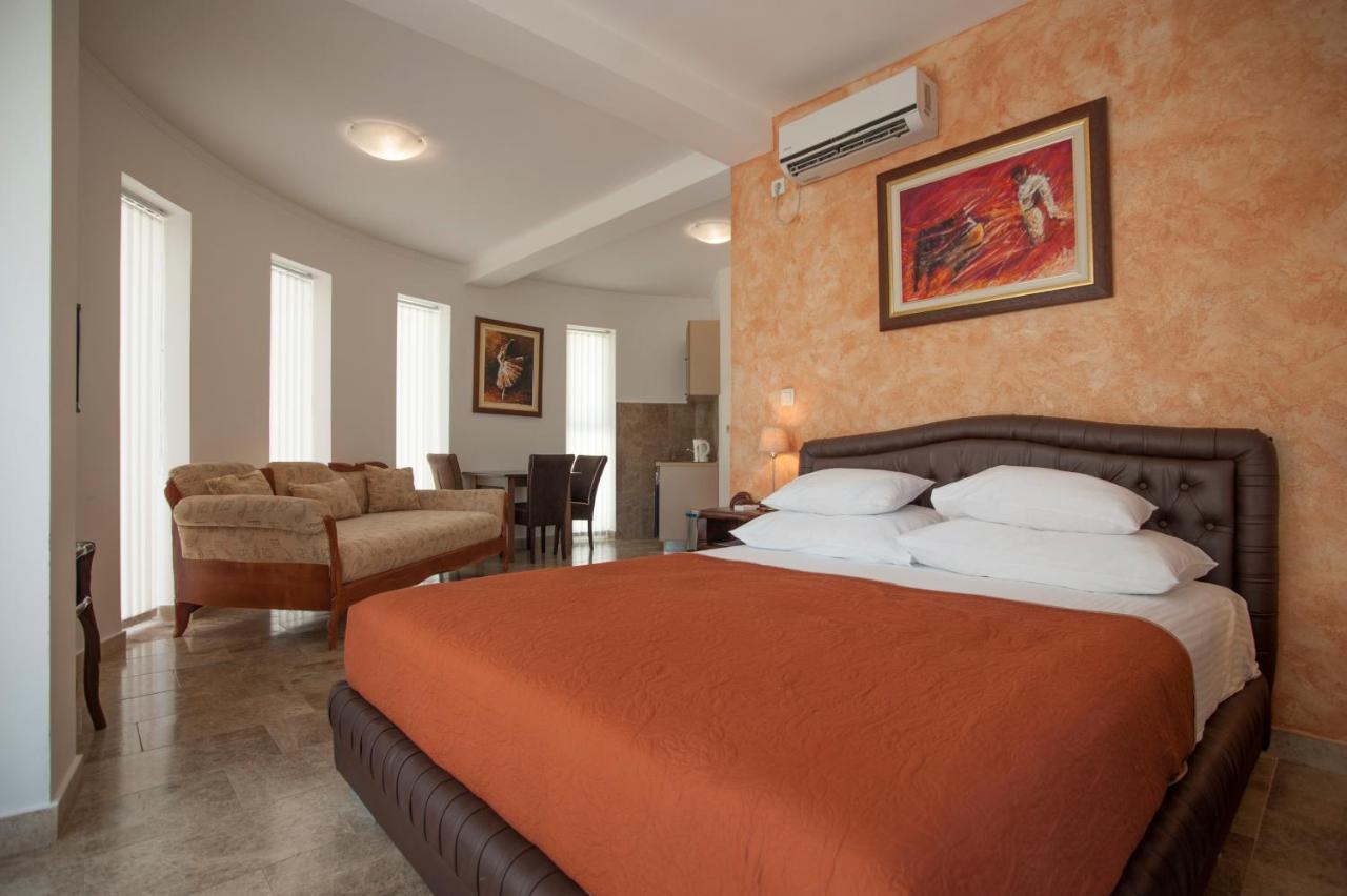 Guest House Przno Bay Sveti Stefan Buitenkant foto